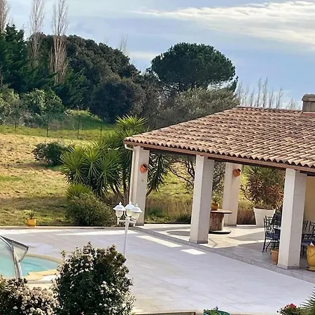 Des Antonins Villa *